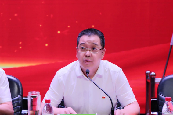 利君健康制藥集團隆重召開慶祝建黨103周年暨“七一”總結表彰大會