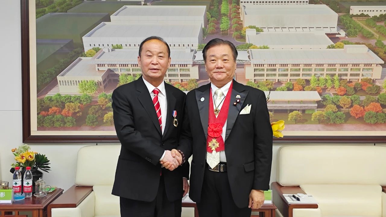 國際同心會主席蘇炳郎一行蒞臨利君考察